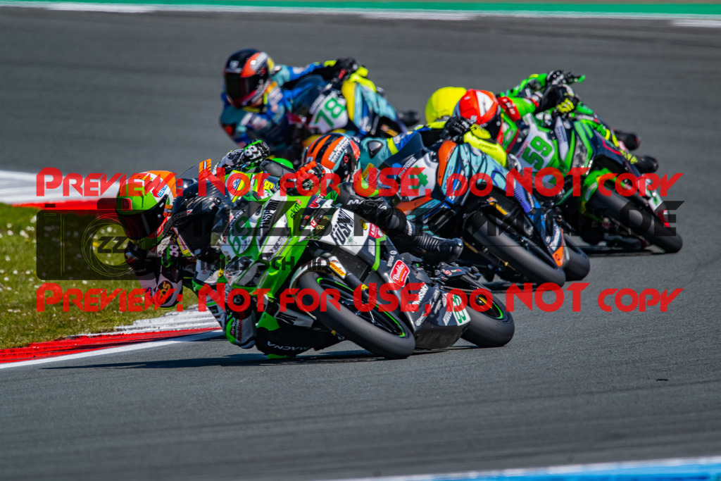 MaZZes_Fotomatrix-220423-99685 | Fotograf Mathias Schmid
Sportfotograf,
Eventfotograf,
Hochzeitsfotograf,
Portraitfotograf