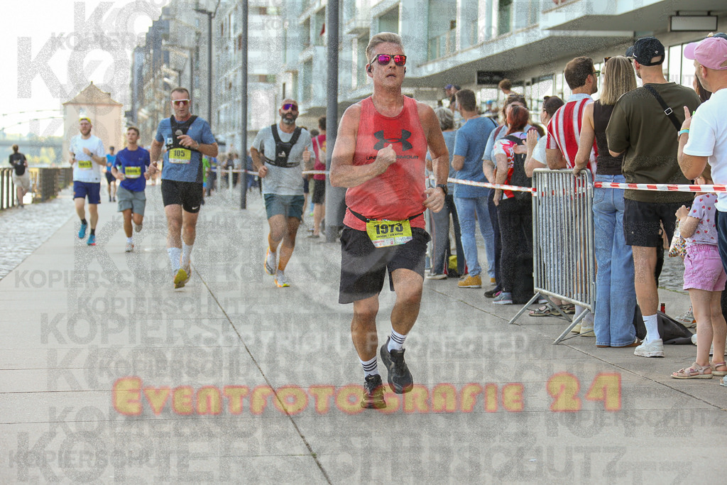 250920_1446_EX1_7465 | Sportfotografie im Rhein-Sieg Kreis, Köln, Bonn, NRW, Rheinland Pfalz, Hessen, etc. Unser Tätigkeitsfeld umfasst den Laufsport vom Volkslauf über den Marathon, Duathlon, Triathon bis zum Ultralauf wie Kölnpfad Ultra oder Schindertrail.