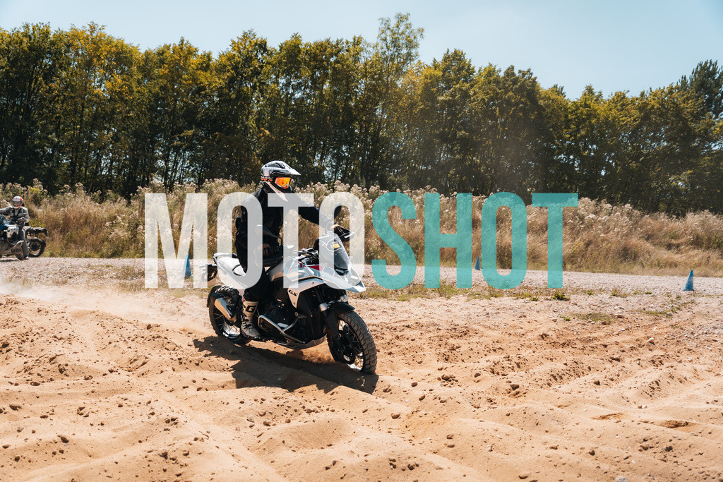 MOTOSHOT_BIKESDIRT_BBQ_JH_04902 | MOTOSHOT