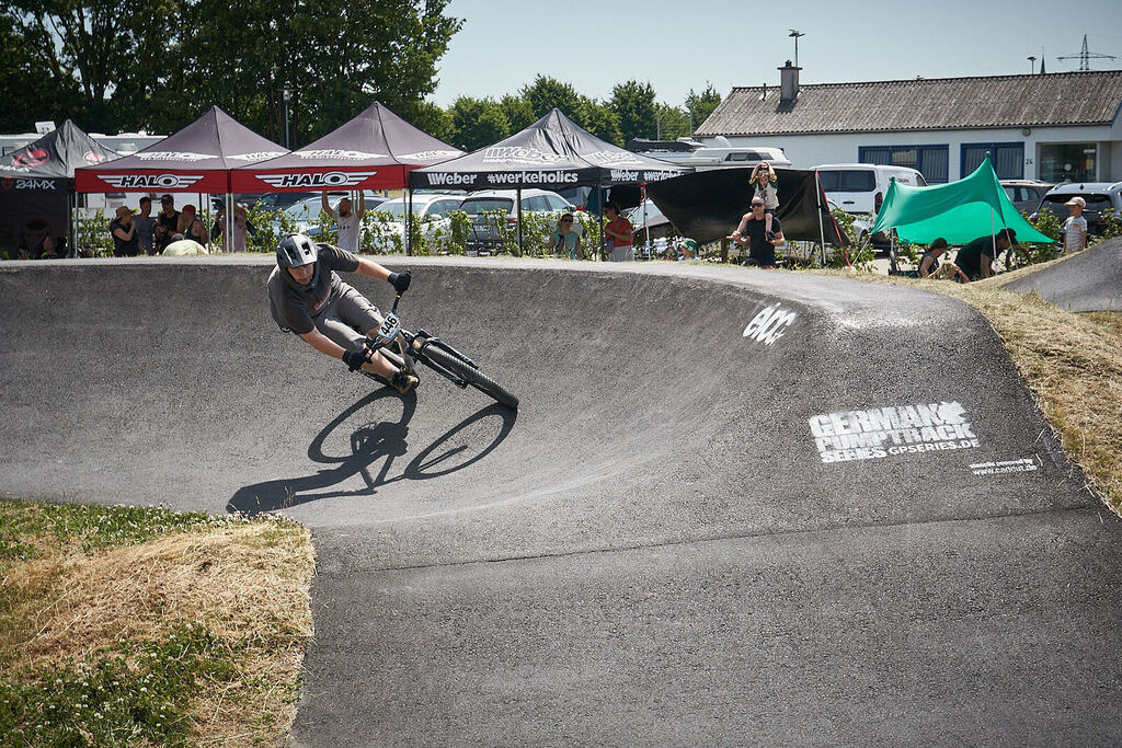 202506251-05 PM25 102@sebastiankopp | German Pumptrack Series - Realisiert mit Pictrs.com