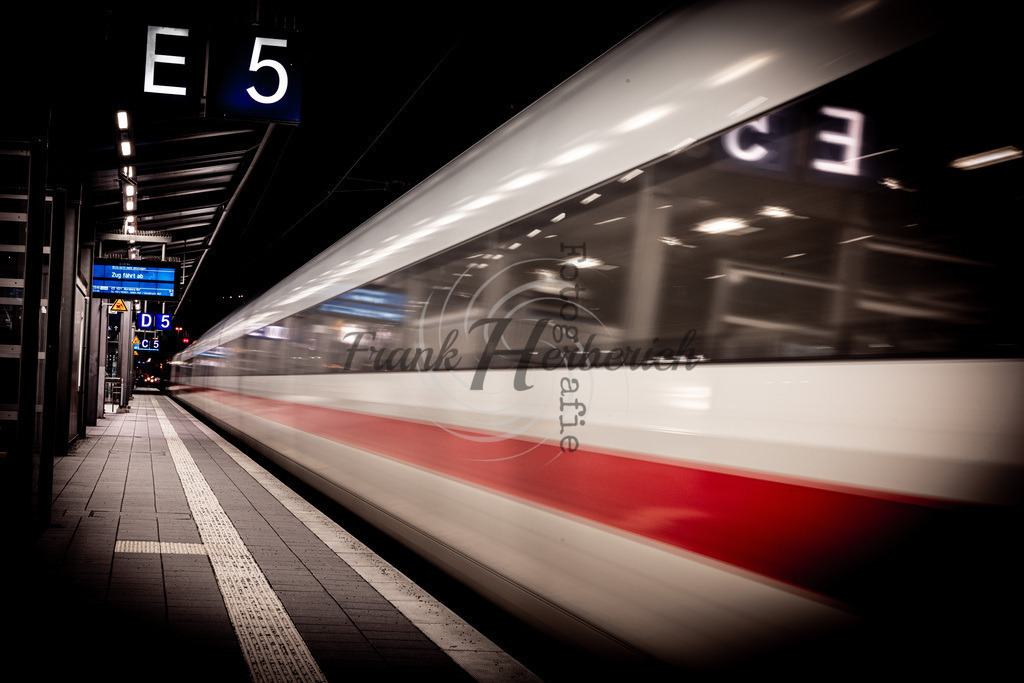 2023_04_08_7368 | Frank Herberich Fotografie, Frank Herberich, Fotografie, Hochzeit, Portrait, St. Peter Ording, Ording, Westerhever, Nordsee, Frank Fotografie, Hardheim,  Odenwald,Walldürn, Band,Eventfotografie - Realisiert mit Pictrs.com