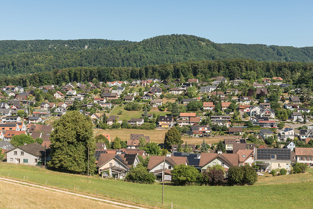 Wohnquartier | in Lupsingen, Baselland, Schweiz - Realisiert mit Pictrs.com