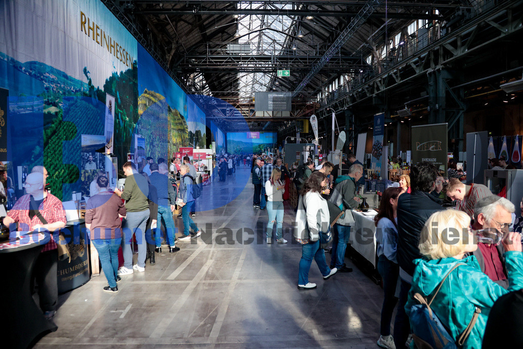 SEB_BOCWEI120240315-2 | bond - Realisiert mit Pictrs.com