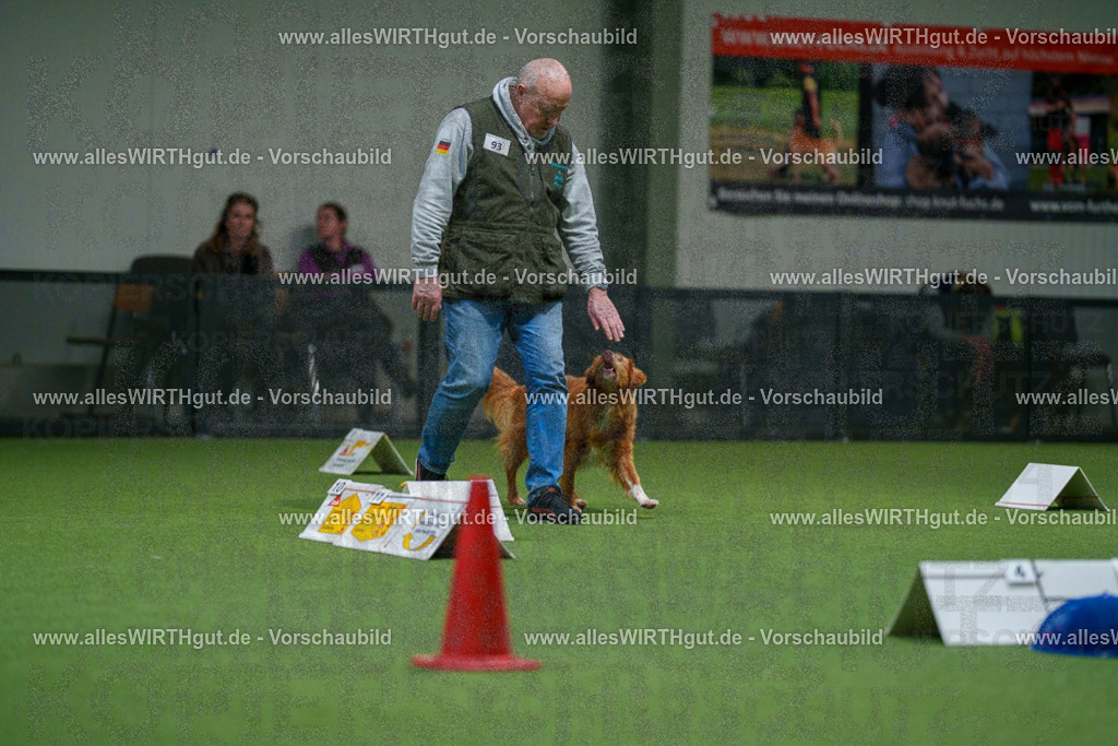7R504325 | Professionelle Tierfotografie in Mönchengladbach von Daniel Wirth (allesWIRTHgut). Liebevolle & natürliche Bilder von Hunden & Katzen für unvergessliche Erinnerungen.