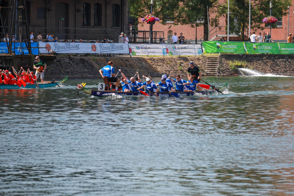 Drachenboot-Regatta_Duisburg140625_32 | Bildergalerie von Sport-Ereignissen aber auch von weiteren spannenden Dingen - nicht nur vom Niederrhein. In Anlehnung an den bekannten Spruch von Hanns Dieter Hüsch heißt das Motto: "Niederrhein ist überall".  - Realisiert mit Pictrs.com