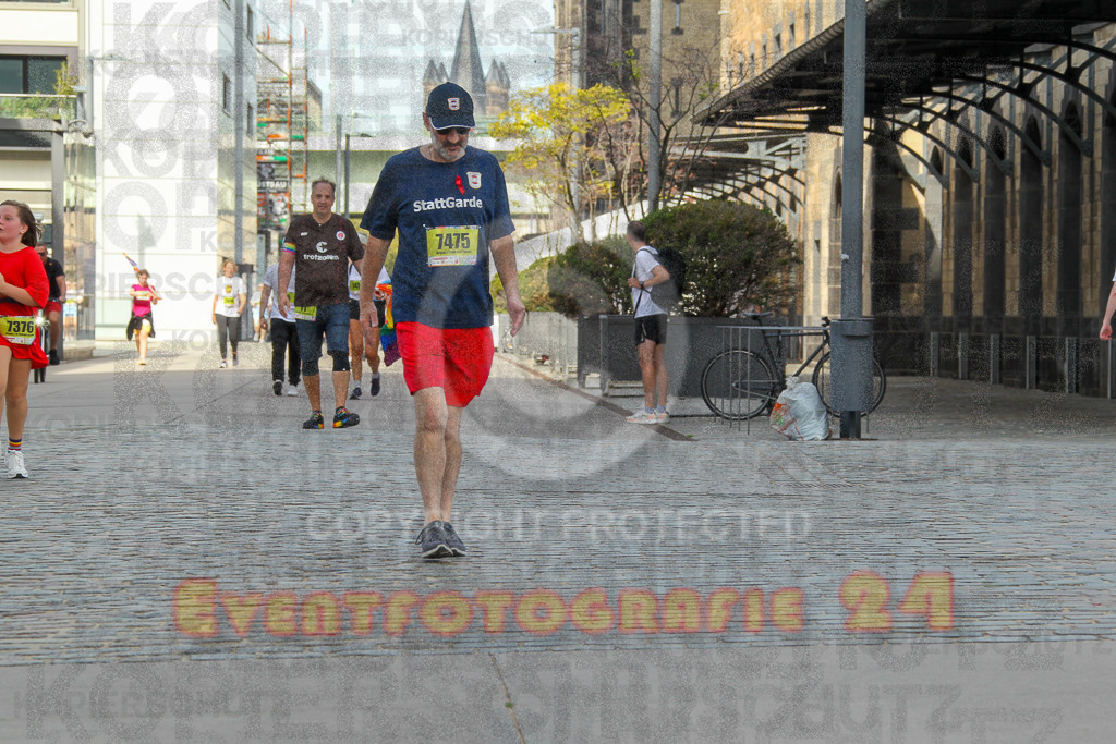 250920_1345_EV4_6606 | Sportfotografie im Rhein-Sieg Kreis, Köln, Bonn, NRW, Rheinland Pfalz, Hessen, etc. Unser Tätigkeitsfeld umfasst den Laufsport vom Volkslauf über den Marathon, Duathlon, Triathon bis zum Ultralauf wie Kölnpfad Ultra oder Schindertrail.