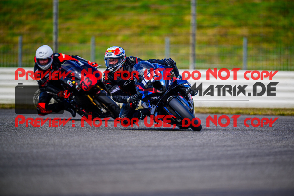 MaZZes_Fotomatrix_20260404_6007705_7652-2 | Fotograf Mathias Schmid
Sportfotograf,
Eventfotograf,
Hochzeitsfotograf,
Portraitfotograf