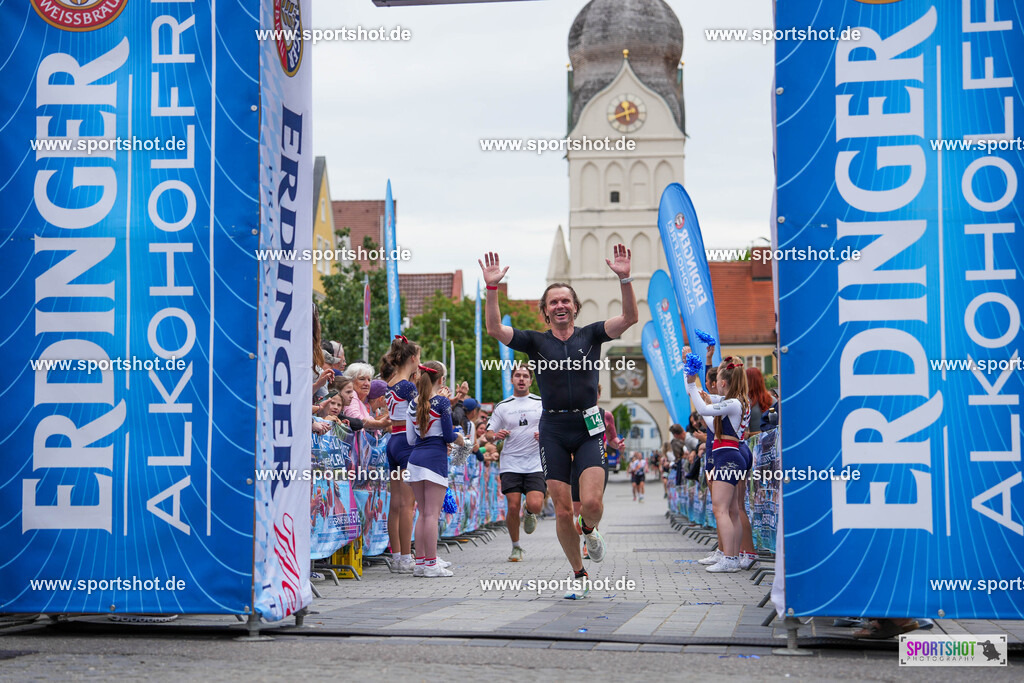 DSC02695 | Stadttriathlon Erding 2025. #yourpictrs #sportshot_your_pictrs @Sportshotphotography #stadttriathlonerding Copyright: www.sportshot.de