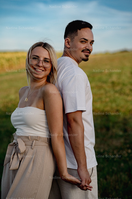 SCH05824 | Nadine Schander – Selbstständige Fotografin & professionelle Visagistin Raum Hohenlohe, Öhringen/ Bretzfeld und Neuenstadt ... Spezialisiert auf individuelle Make-up-Looks und hochwertige Fotografie. Business,- Portrait,- Beautyfotografie..