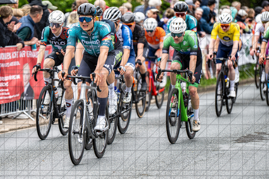 Großer Preis von Buchholz | Rennen UCI-Sportgruppe CT und Elite Amateure | Buchholz in der Nordheide, Deutschland, 29.05.25: Großer Preis von Buchholz | Rennen UCI-Sportgruppe CT und Elite AmateureCREDIT:www.bullenfotos.de, Martin König, Hörner Weg 40, D-49078 Osnabrück, +4917663732967Nutzung und Weitergabe nur zu den vereinbarten Zwecken. Presseanfragen an Ersteller. Alle Rechte beim Ersteller. Honorierung nach MFM. - Realisiert mit Pictrs.com