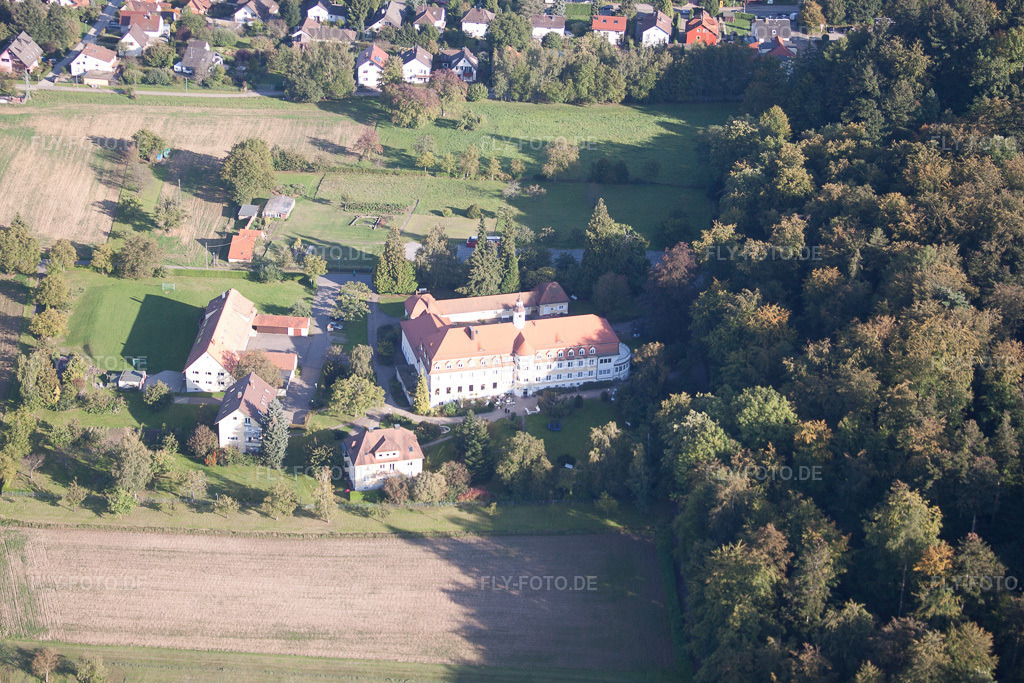 Luftbild: Langensteinbach, Bibelheim im Ortsteil Langensteinbach in Karlsbad im Bundesland Baden-Württemberg in Deutschland. Foto: IMG_45256.jpg vom 21.09.2011 durch Werner Riehm/FLY-FOTO.de