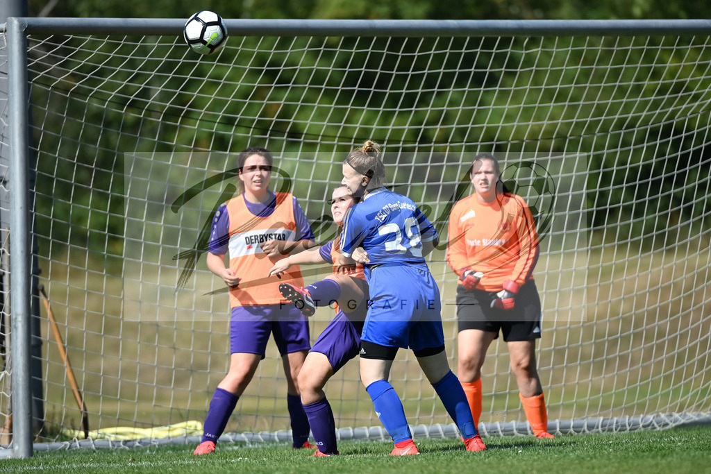 VFBGRE20200816_0056 | Fussball, Frauen:   bei dem Testspiel zwischen VfB Schinkel und TSG 07 Burg Gretesch IV auf der Sportanlage am Zuschlag am 16.08.2020 in Osnabrueck, Deutschland. - Realisiert mit Pictrs.com