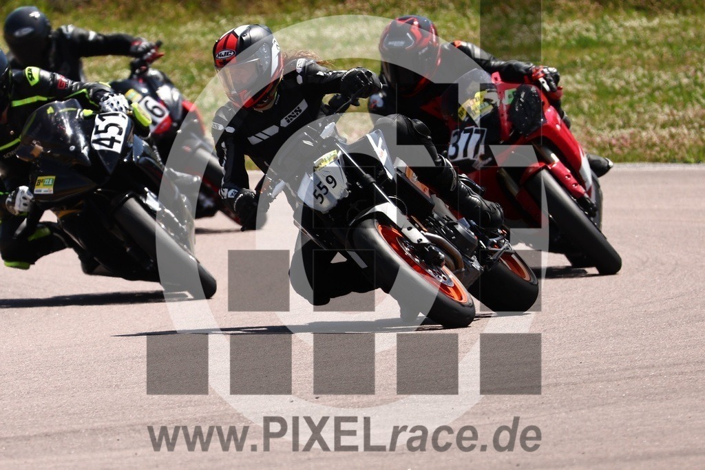 0377-20250622_01975 | Schöne Erinnerungen an spannende Momente - das festzuhalten ist unser Job. PIXELrace.de ist seit 2003 auf den Rennstrecken Europas unterwegs um die Action draußen beim Fahren und die wunderbare Stimmung imm Fahrerlager für euch einzufangen.