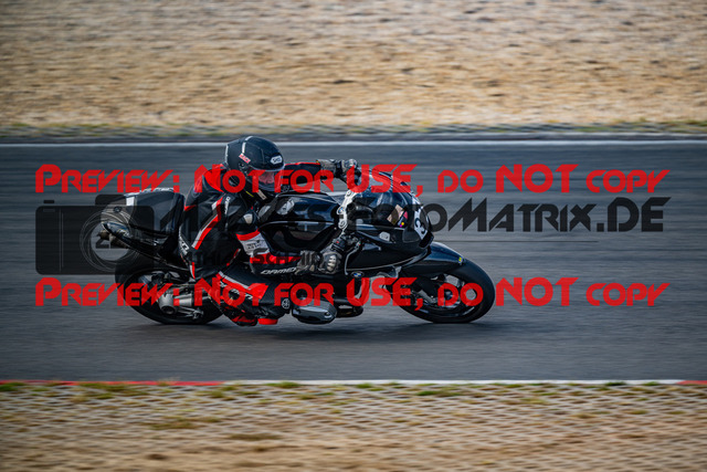 MaZZes_FotoMatrix_230719_8234 | ROT