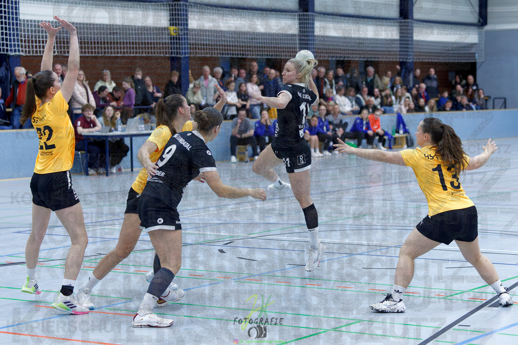 Handball Frauen Oberliga Mitte, HSG Eibelshausen/Ewersbach - HSG Lumdatal | Handball Frauen Oberliga Mitte, HSG Eibelshausen/Ewersbach - HSG Lumdatal am 21.02.2026 in Dietzhölztal-Steinbrücken (Sporthalle am Hammerweiher)Photo © 2026 - Jörg Heinrich - Realisiert mit Pictrs.com