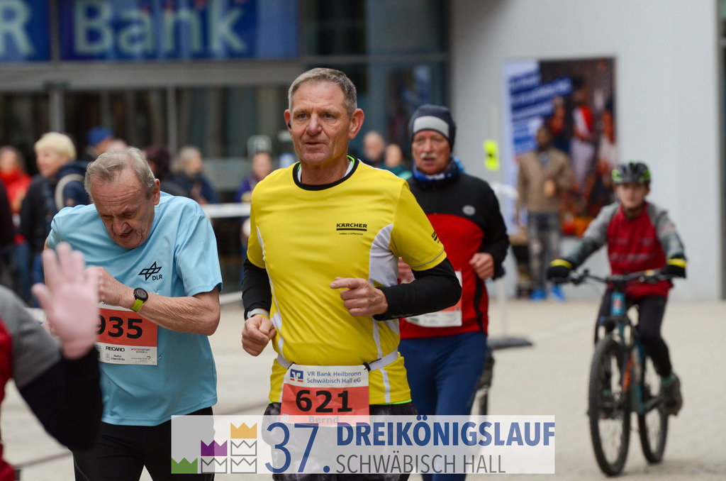 VR Bank Hauptlauf 10000m | 3 Koenigslauf 2023 - Realisiert mit Pictrs.com