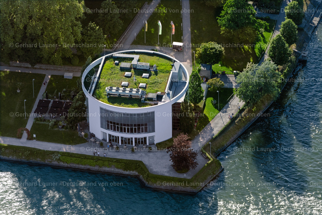 4032703 | LINDAU (BODENSEE) 12.06.2020 Gebäude des Casino an der Chelles-Allee in Lindau (Bodensee) am Bodensee im Bundesland Bayern, Deutschland. Weiterführende Informationen bei: Staatliche Lotterieverwaltung in Bayern. // Casino building on Chelles-Allee in Lindau (Bodensee) on Lake Constance in the state Bavaria, Germany. Further information at: Staatliche Lotterieverwaltung in Bayern. Foto: Gerhard Launer