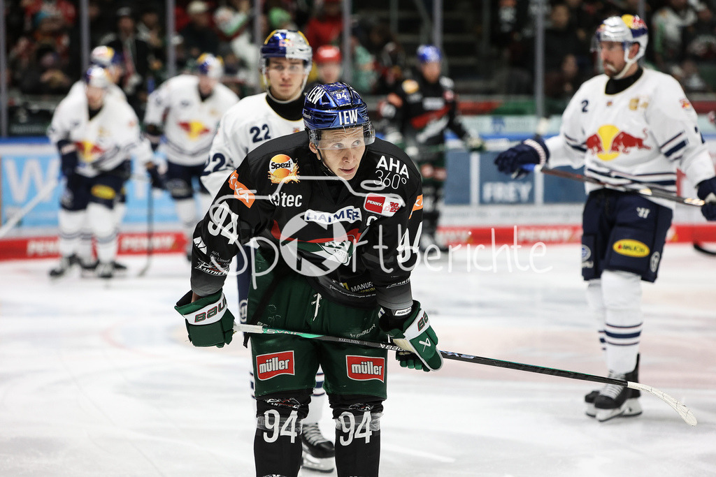 Augsburger Panther - EHC RB München | Anrei HAKULINEN (AEV #94) in Aktion