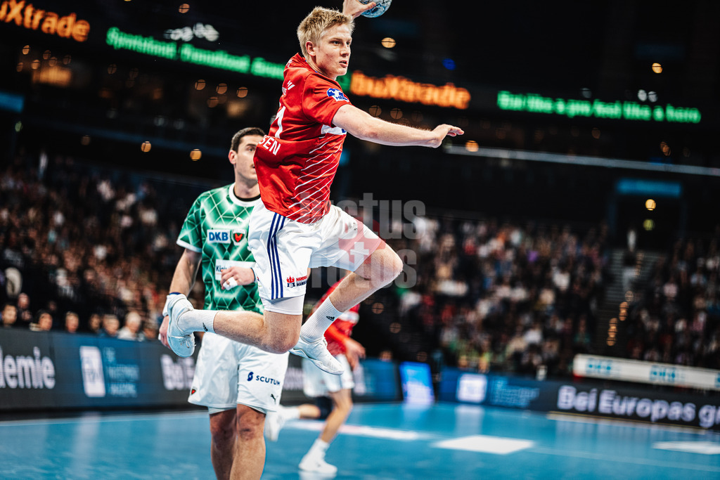 Handball | Männer | Saison 2024/2025 | DAIKIN Handball-Bundesliga | 10. Spieltag || Handball Sport Verein Hamburg vs. Füchse Berlin | 18.11.2024 | Frederik Andersen (#21, Handball Sport Verein Hamburg) beim Wurf aufs Tor