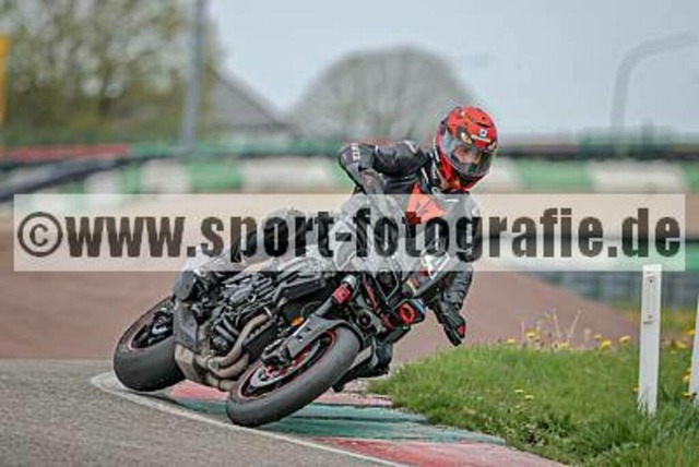 spof8026 | Professionelle Fotos von Sportveranstaltungen, aber auch Hochzeiten und anderen Events. - Realisiert mit Pictrs.com