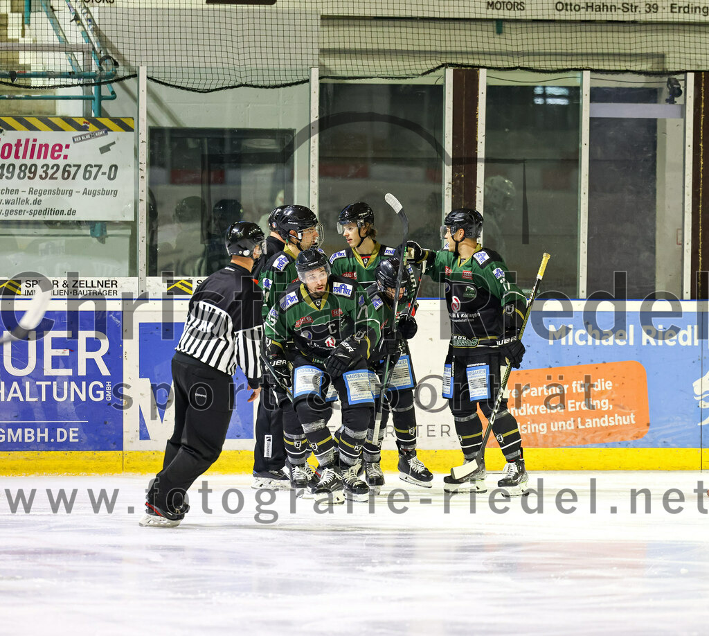 2022-10-23_021_TSV_Erding_gegen_ESC_Kempten | Erding, Deutschland, 23.10.2022:
Eishockey, Bayernliga 2022 / 2023, 7. Spieltag, TSV Erding gegen ESC Kempten, Endergebnis: 

Foto: Christian Riedel / fotografie-riedel.net