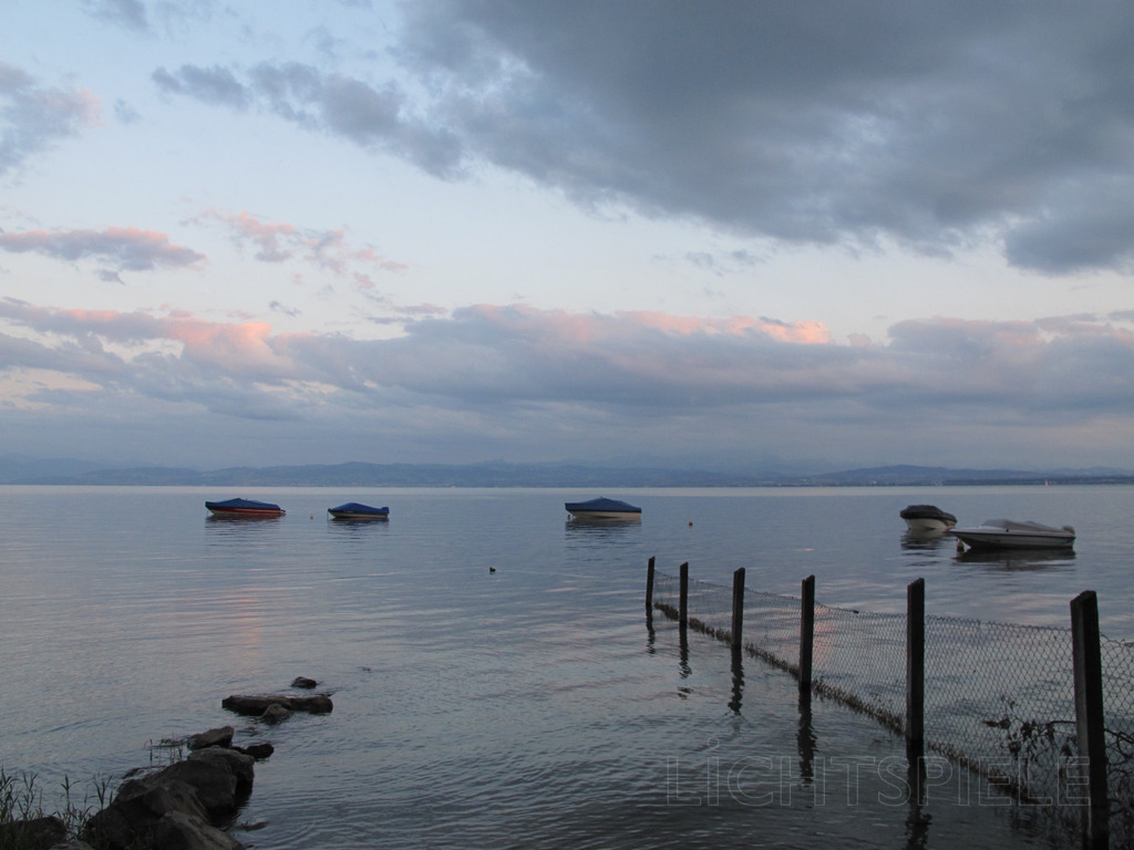 Abendruhe | Boote auf dem Bodensee - Realisiert mit Pictrs.com