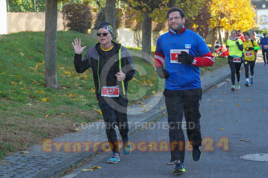241201_1232_EV4_2857 | Sportfotografie im Rhein-Sieg Kreis, Köln, Bonn, NRW, Rheinland Pfalz, Hessen, etc. Unser Tätigkeitsfeld umfasst den Laufsport vom Volkslauf über den Marathon, Duathlon, Triathon bis zum Ultralauf wie Kölnpfad Ultra oder Schindertrail.