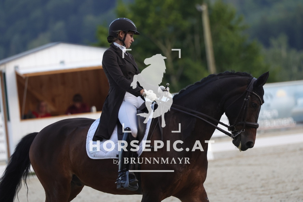 0P6A3726 | Willkommen bei Brunnmayr - Design & Fotografie – Ihrem Spezialisten für Reitturniere und Pferdeveranstaltungen in Oberösterreich, Salzburg und Bayern! Seit über 17 Jahren sind wir leidenschaftlich dabei.