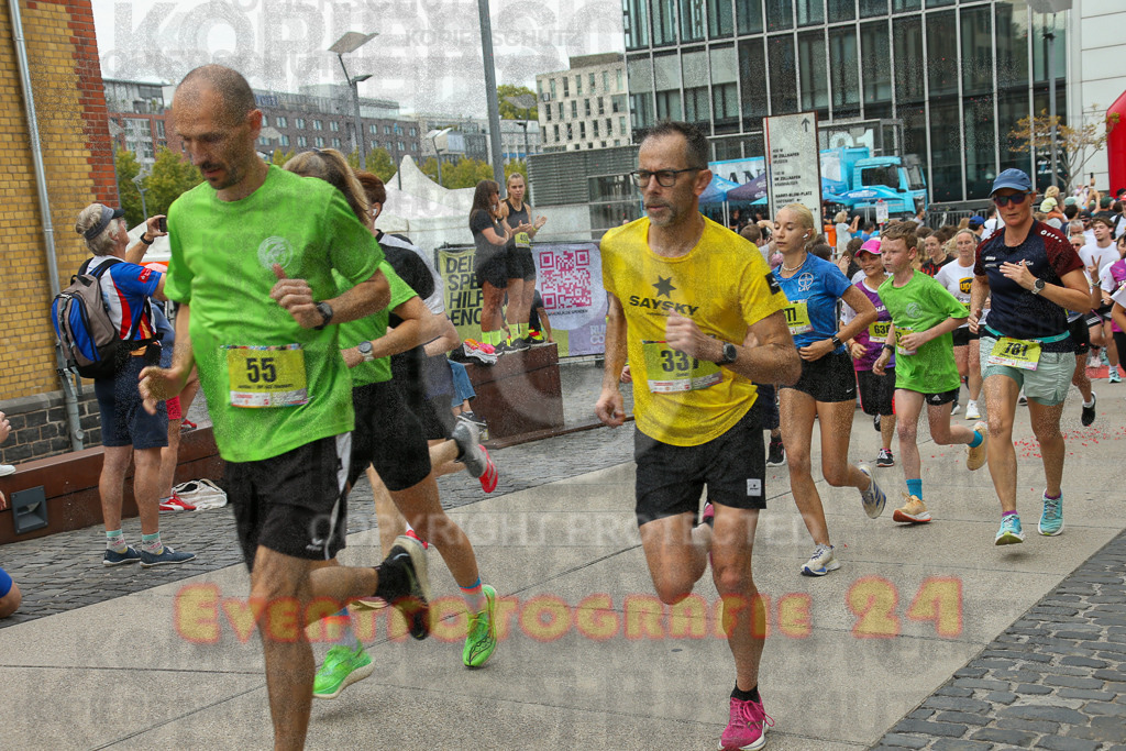 250920_1300_EX1_3749 | Sportfotografie im Rhein-Sieg Kreis, Köln, Bonn, NRW, Rheinland Pfalz, Hessen, etc. Unser Tätigkeitsfeld umfasst den Laufsport vom Volkslauf über den Marathon, Duathlon, Triathon bis zum Ultralauf wie Kölnpfad Ultra oder Schindertrail.