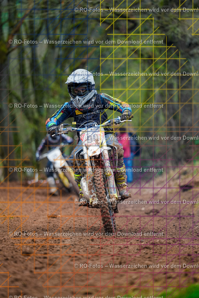 4 Lauf Mernes-532 | Sportfotografie von RO-Fotos: Motorsport, Motocross, Enduro, Laufveranstaltungen und Triathlon. Professionelle Fotos von Sportlern und Events. - Realisiert mit Pictrs.com
