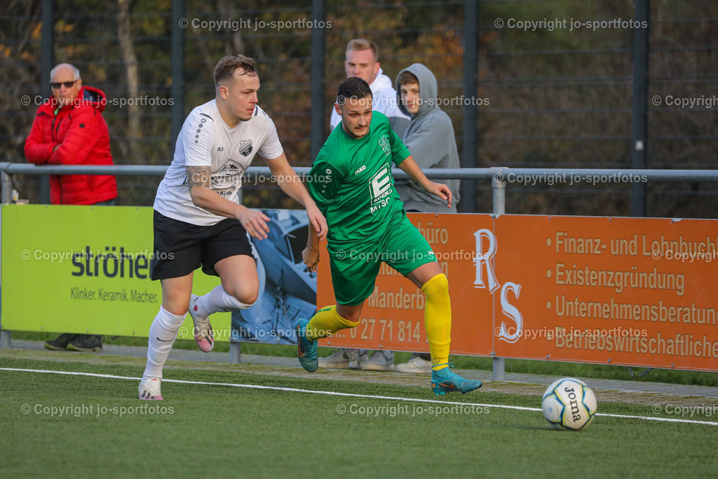 870A1770 | 05.11.2022; Kreisliga B Dillenburg; Kunstrasenplatz Manderbach; FSV Manderbach - TSV Eibach; Ergebnis: 1:4 (0:2)