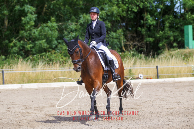 DKP46645 | Turniersportfotografie; Pferdefotografie; Dressurfotografie