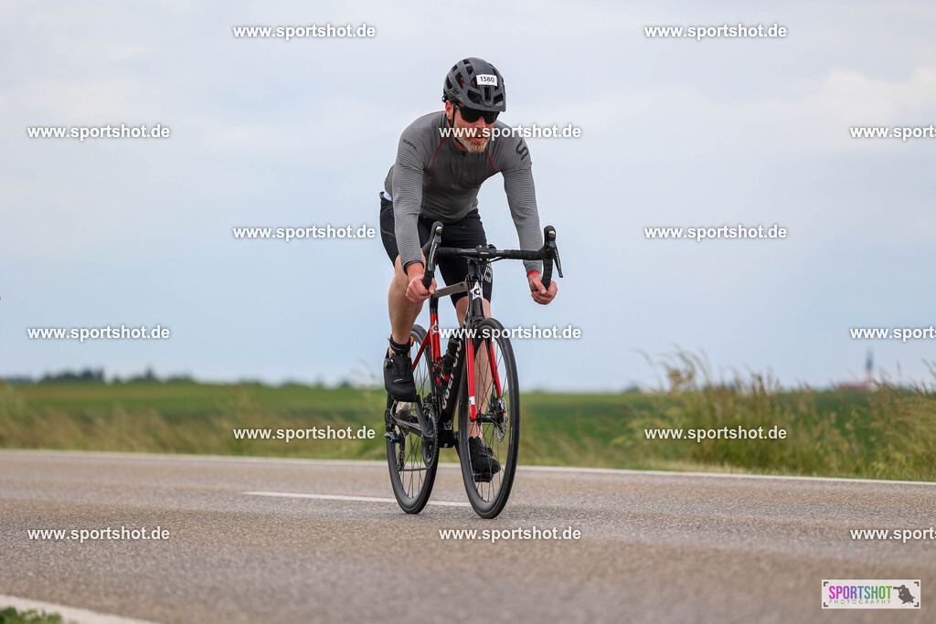 BR8A4533 | Stadttriathlon Erding 2025. #yourpictrs #sportshot_your_pictrs @Sportshotphotography #stadttriathlonerding Copyright: www.sportshot.de