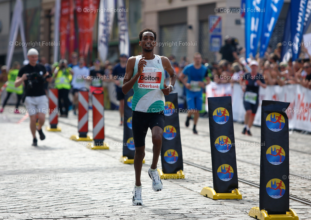 OBERBANKMARATHON_2024_146 | bilder, linz, photo, foto, fussball, sport, fotolui, bundesliga