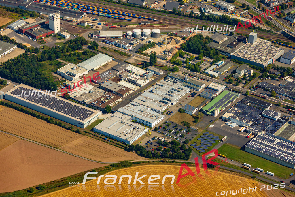 Bild der Stadt Bebra - Die Luftaufnahme wurde 2025 vom UL-Flugzeug heraus erstellt ( keine Drohne ) - Hochauflösende Luftaufnahme - für professionelle Ausdrucke geeignet. Die Geschenkidee !Hier alle&nbsp;Infos zur Lizenzierung der LuftaufnahmeWir fliegen auch dieses Jahr wieder in Ihre Region um Luftbilder zu erstellen.- Luftbild anfragen