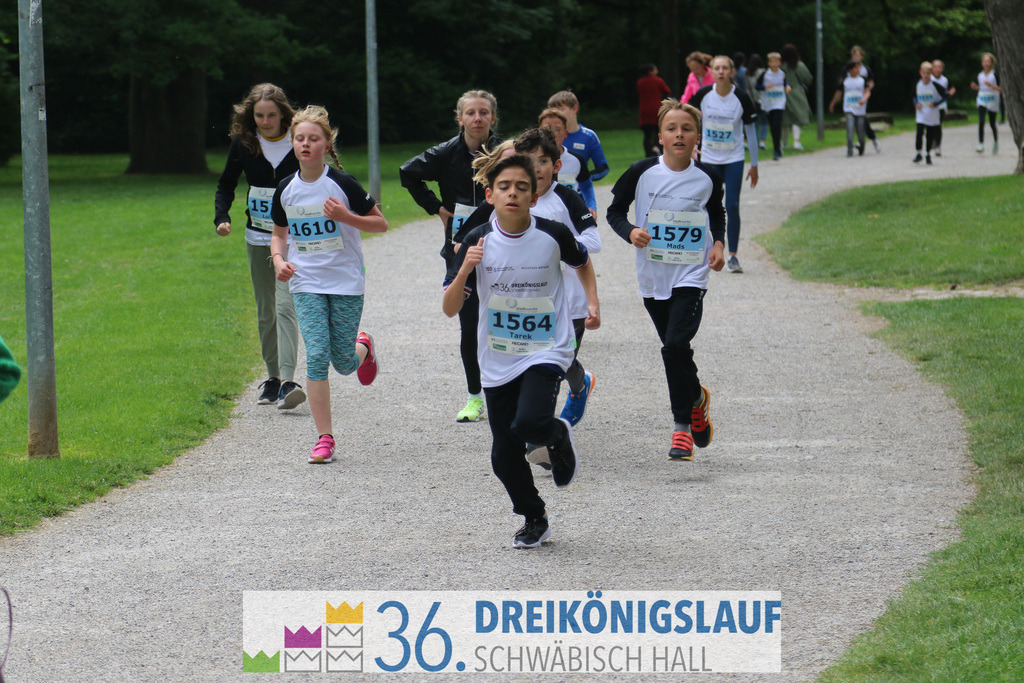 Stadtwerke Schüler und Jugendlauf 1,7km | 3koenigslauf 2022 Stadtwerke Schüler und Jugenlauf 1,7km - Realisiert mit Pictrs.com