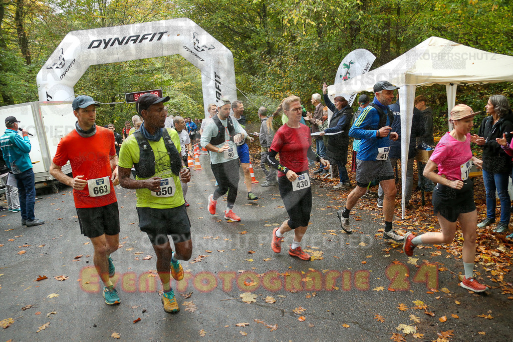 241027_1009_EX1_3618 | Sportfotografie im Rhein-Sieg Kreis, Köln, Bonn, NRW, Rheinland Pfalz, Hessen, etc. Unser Tätigkeitsfeld umfasst den Laufsport vom Volkslauf über den Marathon, Duathlon, Triathon bis zum Ultralauf wie Kölnpfad Ultra oder Schindertrail.