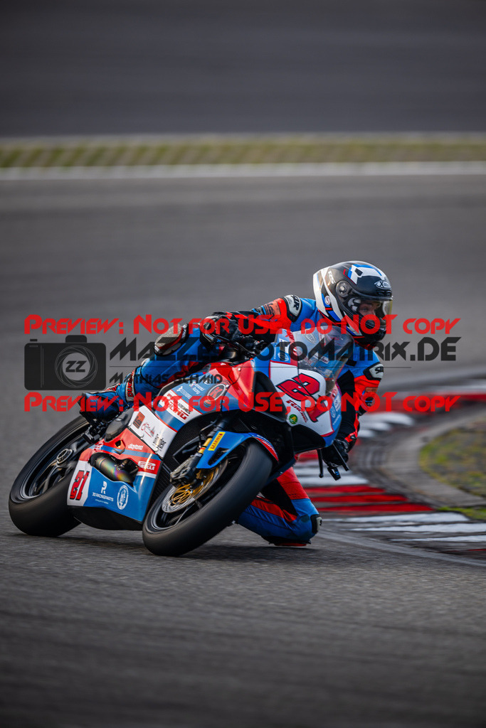 MaZZes_FotoMatrix_240830_6007705_5143 | SSP600