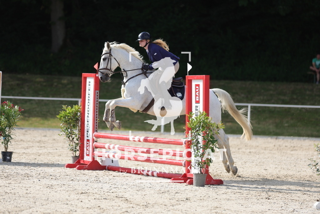 0P6A5926 | Willkommen bei Brunnmayr - Design & Fotografie – Ihrem Spezialisten für Reitturniere und Pferdeveranstaltungen in Oberösterreich, Salzburg und Bayern! Seit über 17 Jahren sind wir leidenschaftlich dabei.