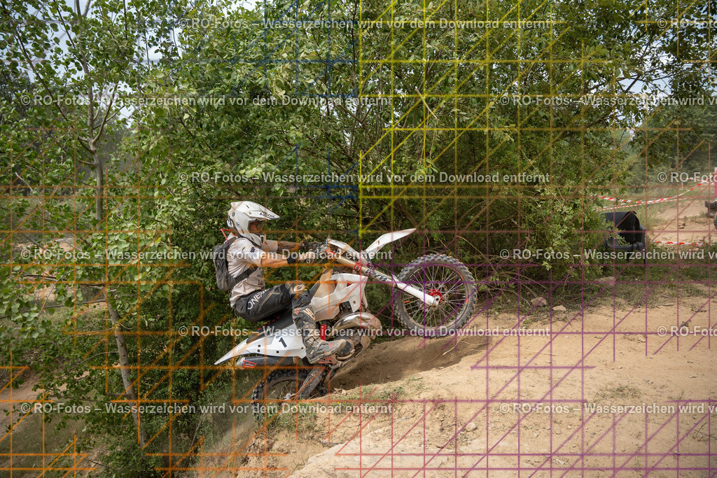 Niederwürzbach 5 Lauf-491 | Sportfotografie von RO-Fotos: Motorsport, Motocross, Enduro, Laufveranstaltungen und Triathlon. Professionelle Fotos von Sportlern und Events. - Realisiert mit Pictrs.com