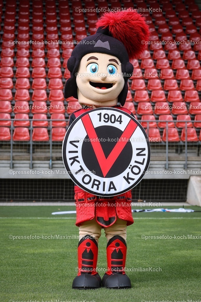FCVK17072501112 | Maskottchen Viktor; FC Viktoria Köln 1904; 3.Liga, Porträttermin, 2025/2026, 17.07.2025