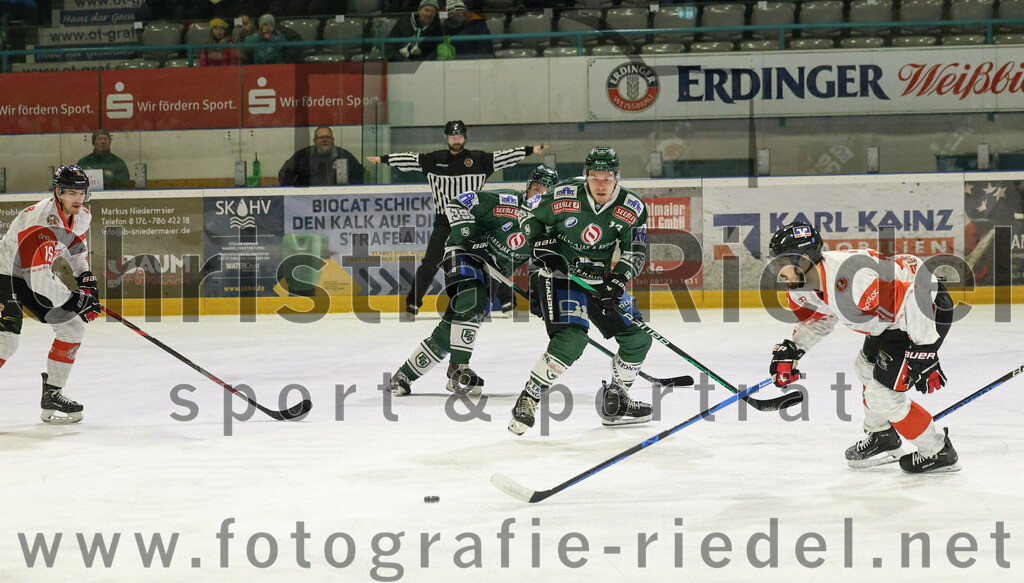 2024-01-12_103_TSV_Erding_gegen_EV_Dingolfing | Erding, Deutschland, 12.01.2024:
Eishockey, Bayernliga Vorrunde 2023 / 2024, 24. Spieltag, TSV Erding gegen EV Dingolfing, Endergebnis: 10:2

Foto: Christian Riedel / fotografie-riedel.net
