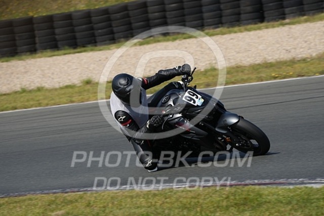 2024_08_15_PBK_15271 | Sportfotografie; SlowMotion; Video; Rennstrecke; Hafeneger; Speer; Racing; RSE; BMW; CBO; Trackday; Motorsportarena; Hockenheimring; Brno; Most; Barcelona; Valencia