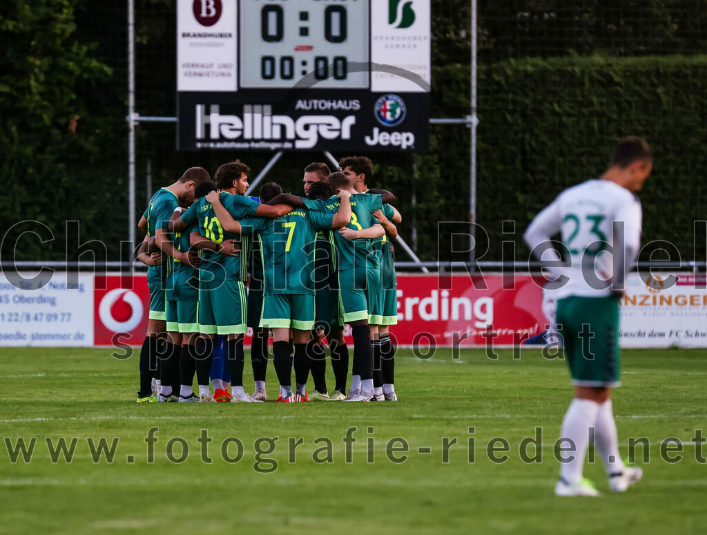 2023-09-01_008_FC_Schwaig_gegen_TSV_Gruenwald | Oberding, Deutschland, 01.09.2023:
Fußball, Landesliga Südost 2023 / 2024, 9. Spieltag, FC Schwaig gegen TSV Grünwald, Endergebnis: 3:1

Foto: Christian Riedel / fotografie-riedel.net