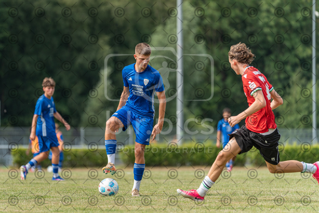 _DSC8639 | Professionelle Fußball- und Sportfotografie. Spielbilder online ansehen und kaufen – Einzelbilder oder komplette Galerien in hoher Qualität. - Realisiert mit Pictrs.com
