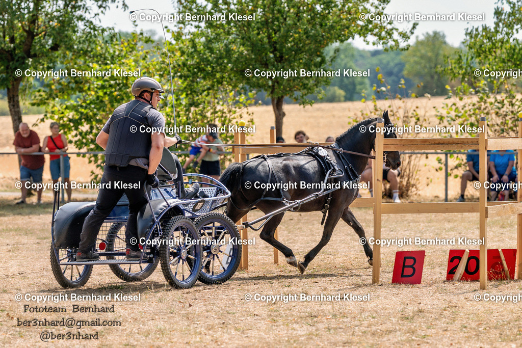 2A902736 | foto-team-bernhard - Realisiert mit Pictrs.com