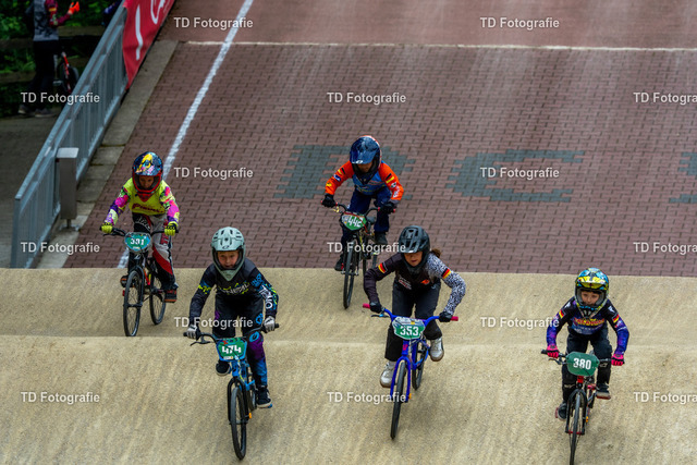 BayBMX2026-05771 | Fotogalerie von Thomas Dettweiler mit Eventbildern und lizenzfreien Fotos. Perfekt als Wandbild, für Büro, Website oder private Nutzung. - Realisiert mit Pictrs.com