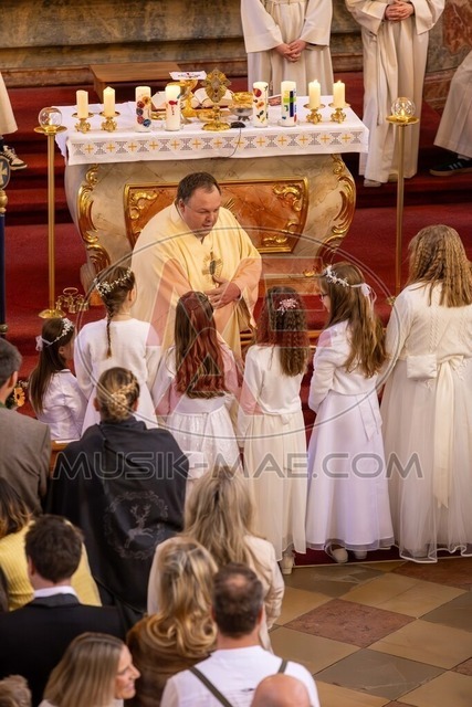 MAE-pic_550 | Der online Fotoshop des Inzeller Fotografen MAE - Marc Anton Eicher. Hier können Sie ihre Fotos und Stockfotos online bestellen als Download oder als Ausdruck, der ihnen bequem nach Hause geschickt wird.
Ihr Marc Anton Eicher - der Inzeller Fotograf - Realisiert mit Pictrs.com