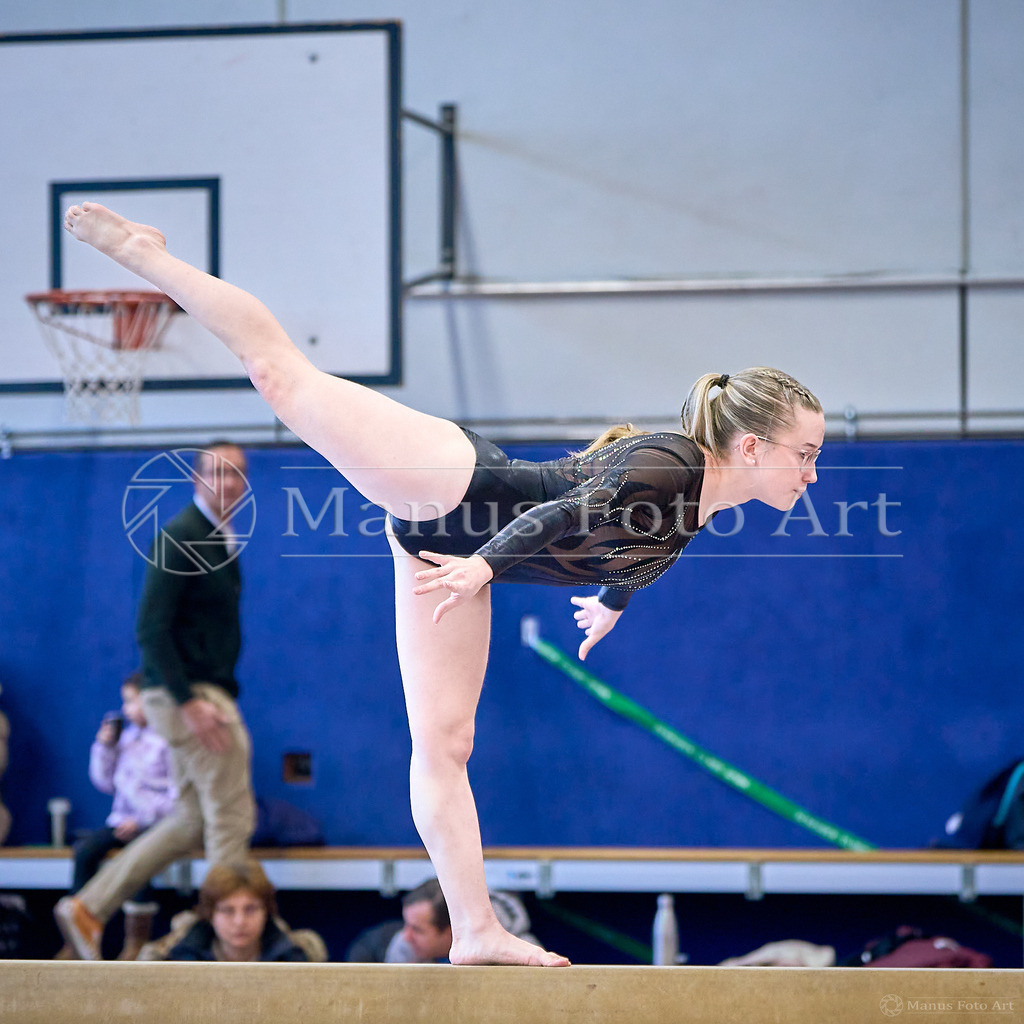 B-DSC11397 | Professionelle Sportfotografie in Hamburg, Schleswig-Holstein und Niedersachsen – spezialisiert auf Rhönrad, Geräteturnen, Leistungsturnen und rhythmische Sportgymnastik. Bundesweite Begleitung von Rhönrad-Events. Jetzt Sport-Fotos - Realisiert mit Pictrs.com