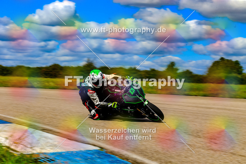 013-6545 | Hier findet Ihr Bilder von Touristenfahrten auf der Nürburgring Nordschleife oder von anderen Veranstaltungen die ich besucht habe. Viel Spass beim Durch Schauen 